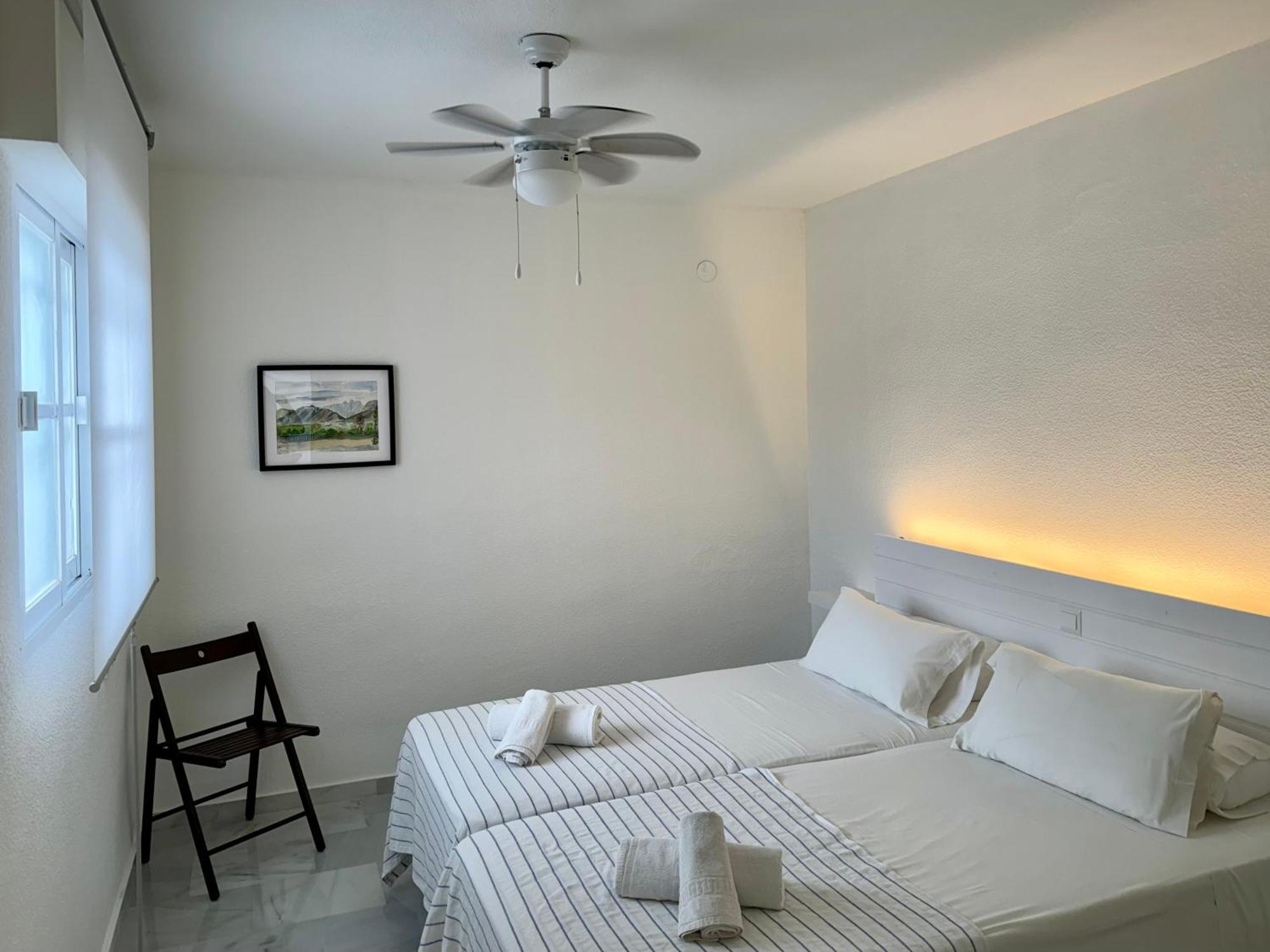 Fuentes De Nerja Lejlighed Værelse billede