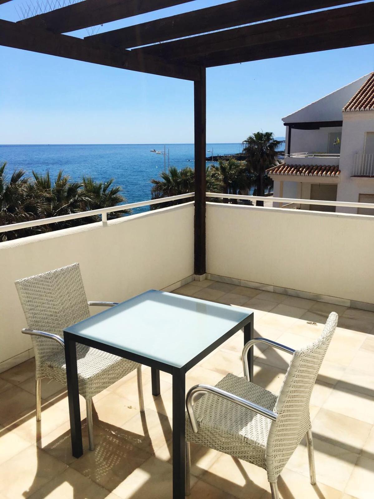 Fuentes De Nerja Lejlighed Eksteriør billede