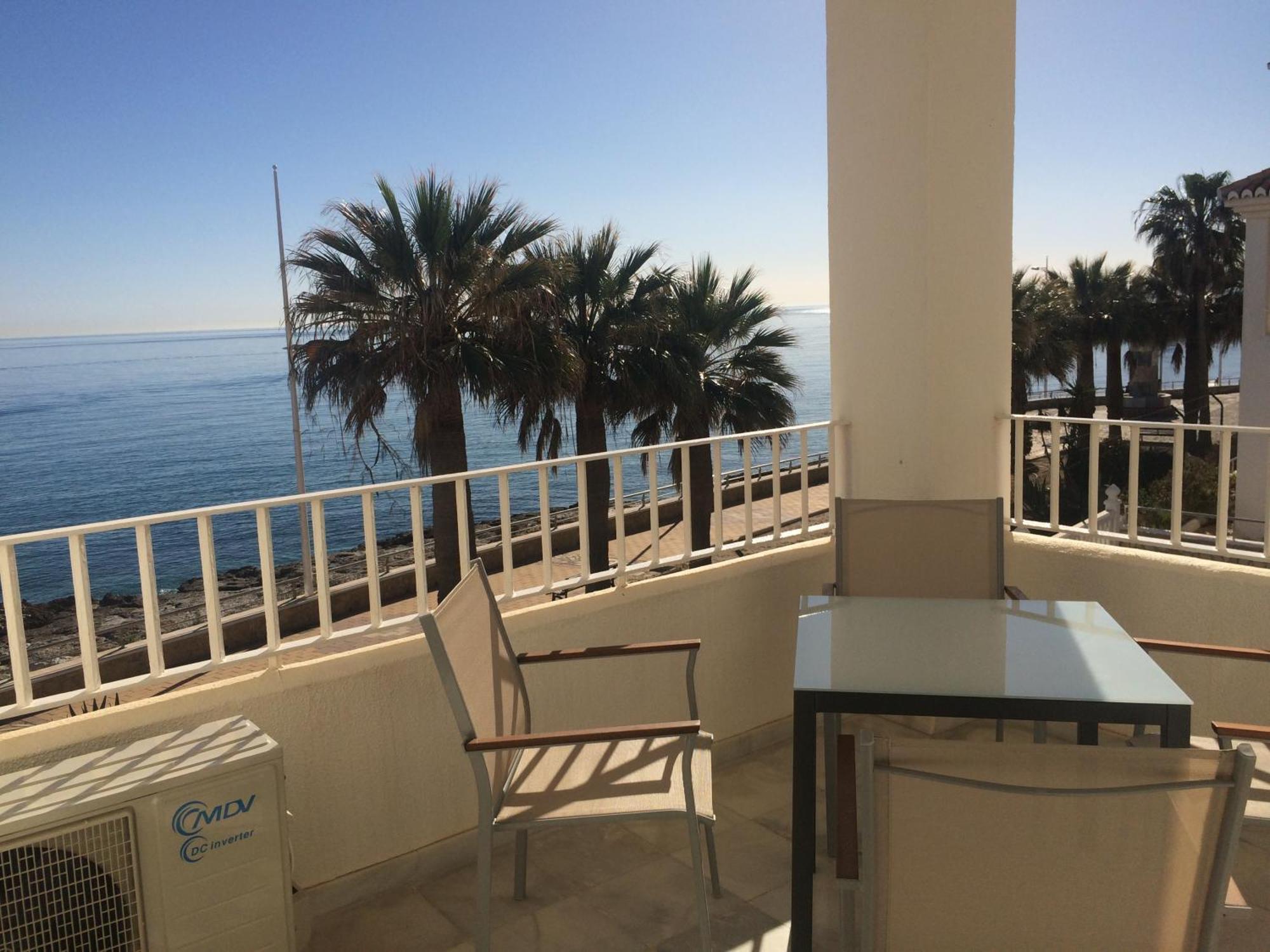 Fuentes De Nerja Lejlighed Eksteriør billede